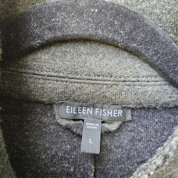 Eileen Fisher dark olive merino wool button front jacket large - Picture 5 of 9